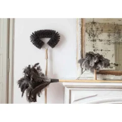 Brosserie<Andrée Jardin Grand plumeau en plumes d'autruche,
