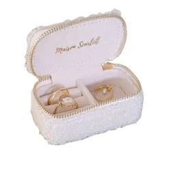 Les Bijoux|Les Accessoires<Maison Scarlett Mini Boîte à Bijoux de Voyage Marie Moumoute Blanc,