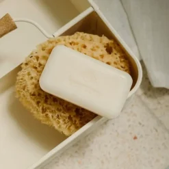 Les Soins|Coin Lavabo<Kerzon Savon Solide Surgras Maille Câline,