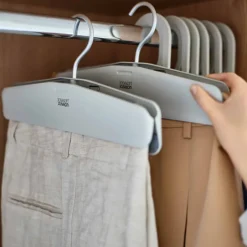 Textiles<JOSEPH JOSEPH Set de 2 Cintres jupes et pantalons Orderly™,