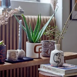 Vases<Bloomingville Vase Blanc en Grès Norma,